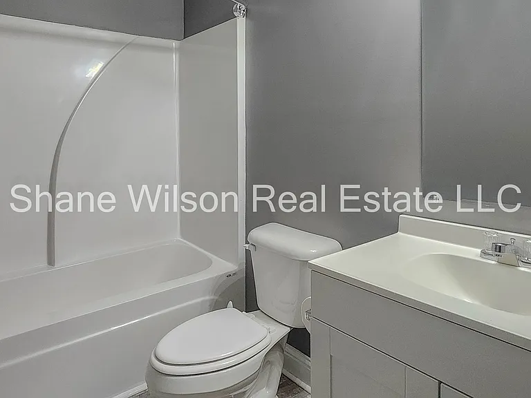 1412 Stevenson Dr — Photo 8
