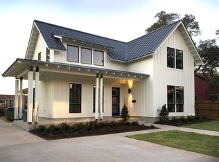 403 Walton Dr, College Station, TX 77840