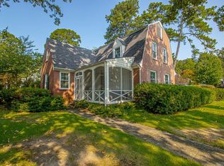 2 Lombardy Ln, Little Rock, AR 72207