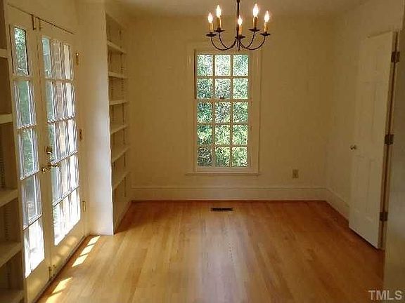 5th image of 3411 Sheridan Dr