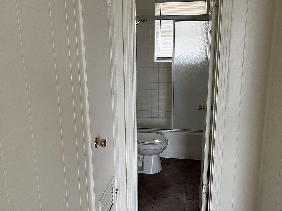2nd image of 209 E Dean Ave APT 8