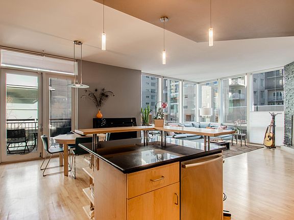3rd image of 1401 Delgany St Unit 209