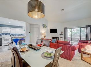 5040 S Rainbow Blvd Unit 204, Las Vegas, NV 89118