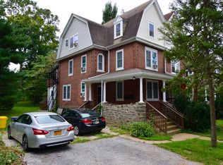 115 Walnut Ave APT 2, Ardmore, PA 19003