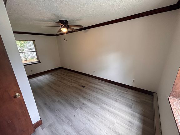 2nd image of 1225 Blythe Ferry Rd NE #D