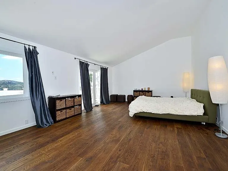 Master Bedroom 3
