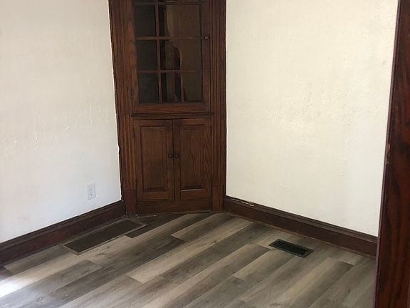 4th image of 3614 Staunton Ave SE #3