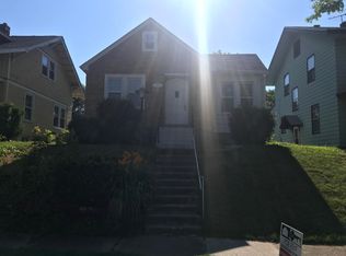 2619 Iowa St, Davenport, IA