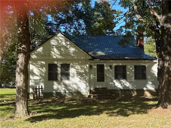 931 Merrick Ave, Zanesville, OH 43701