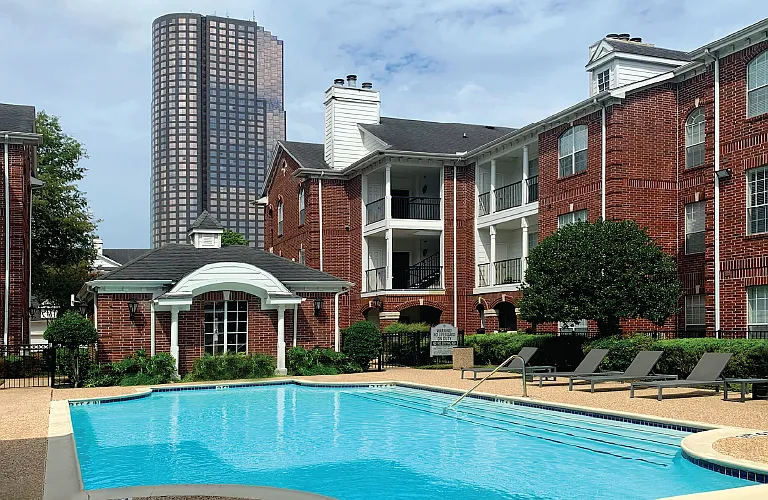 Tuscany Gate Apartments — Photo 11