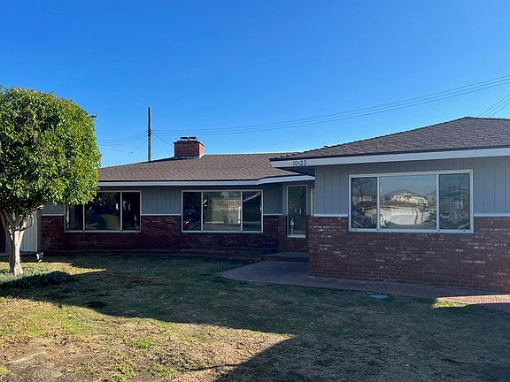 4th image of 10122 Hegel St