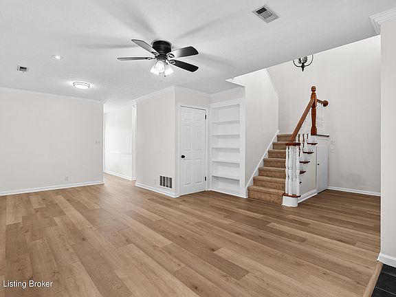 4th image of 758 Yorkwood Pl