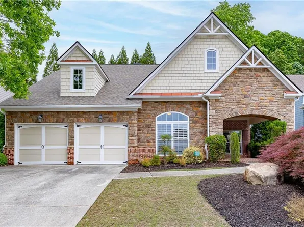 7042 Tree House Way, Flowery Branch, GA 30542