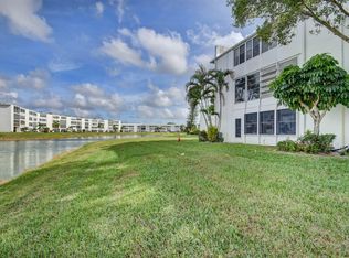 314 Wellington E #A, West Palm Beach, FL 33417