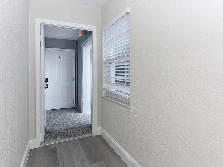 605 N Federal Hwy #7 — Photo 10