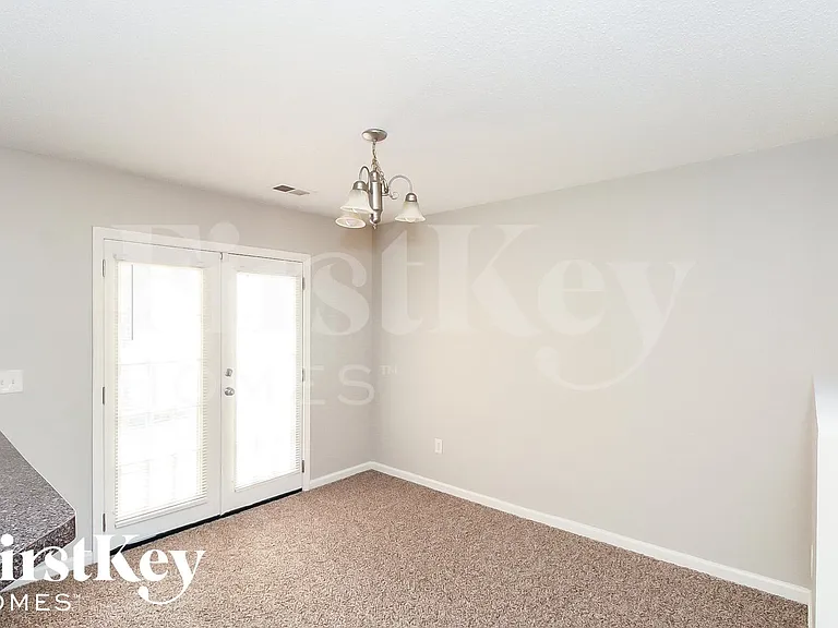 3585 Parc Cir SW — Photo 5