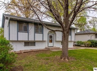 1724 W Garfield St, Lincoln, NE 68522