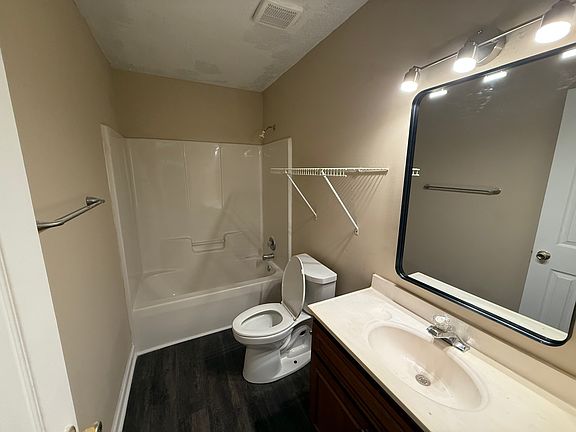 5th image of 88 Lee Road 2060