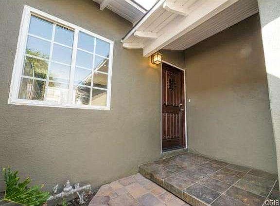 4th image of 23049 Leonora Dr