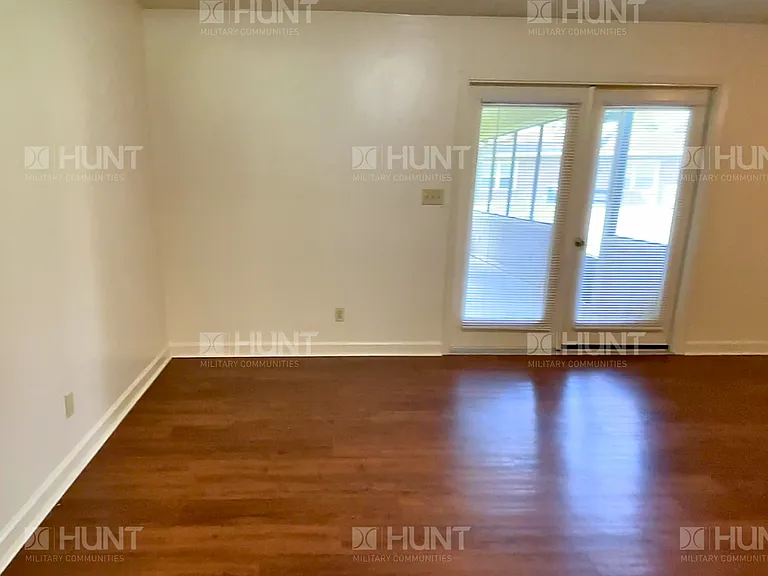 1448B Grissom Ct — Photo 3
