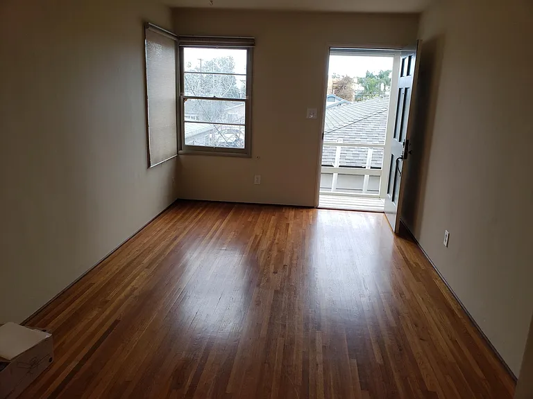 4631 Lotus St — Photo 7