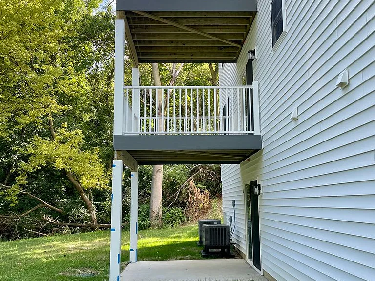 40 Longfellow Dr — Photo 27