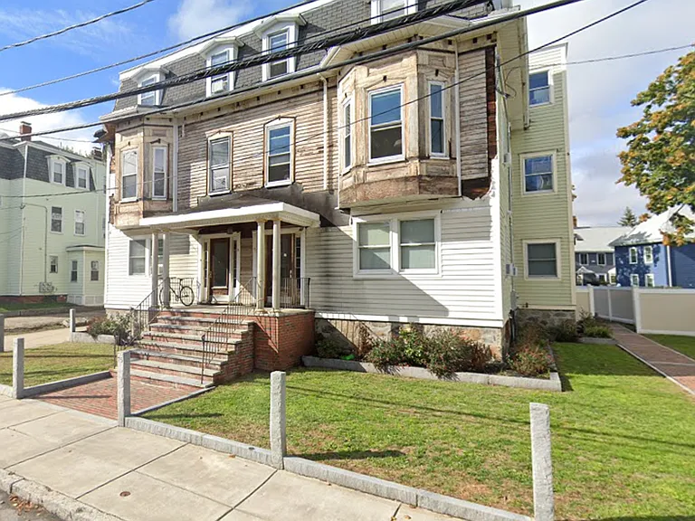 77 Easton St #23 — Photo 11