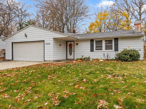 5000 Hollyview Dr, Vermilion, OH 44089