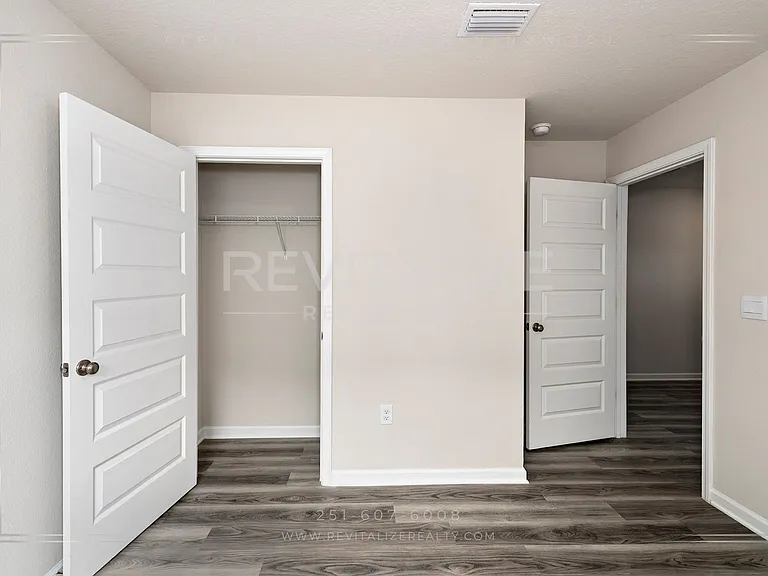 21962 Aleutian Ave — Photo 19
