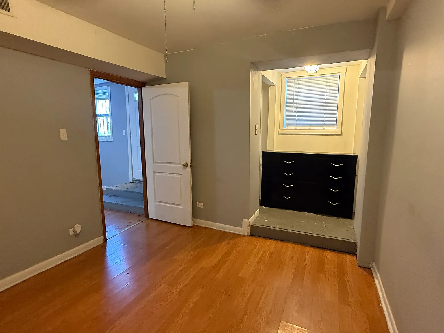 925 S Laflin St — Photo 3