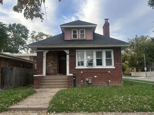 2502 Orchard St, Blue Island, IL 60406
