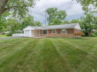 3301 Palm Dr, Dayton, OH 45449