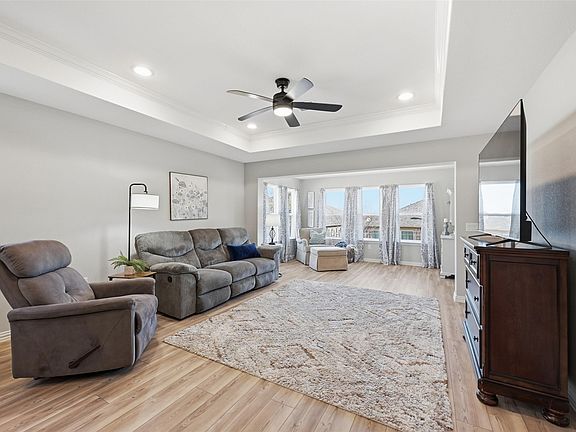 4th image of 9232 Riverlight Rd