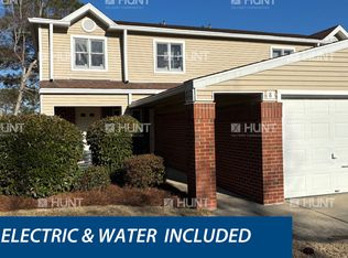 8 Yancey Dr, Havelock, NC 28532