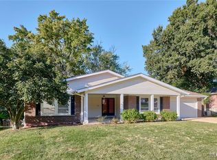 511 Lalor Dr, Ballwin, MO 63011