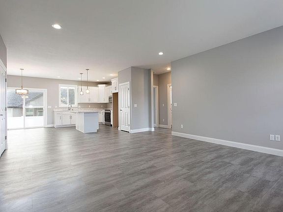3rd image of 5324 Chapel Hill Dr