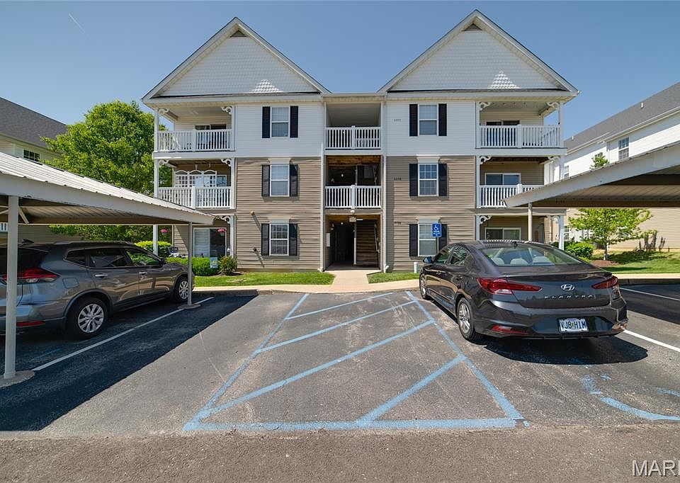 1st image of 4101 Spring River Dr #1B