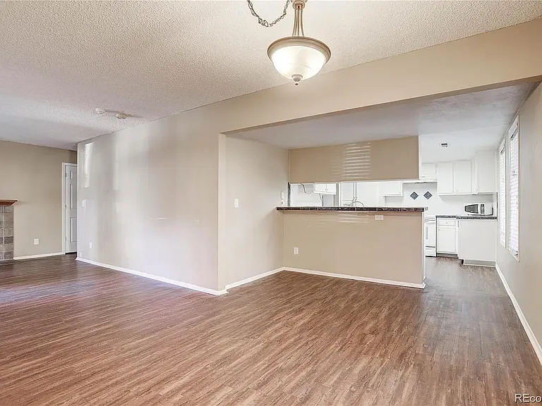 6435 S Dayton St #101 — Photo 9