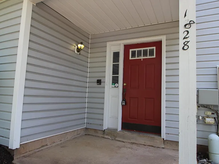 1828 Grand Blvd #28 — Photo 22