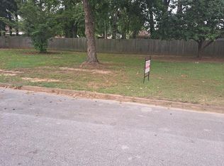 48 Regency Dr, Jackson, TN 38301