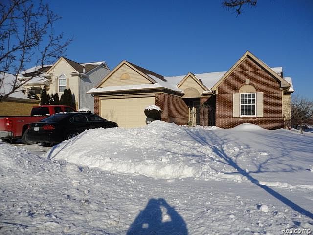 1st image of 6299 Crystal Lake Dr