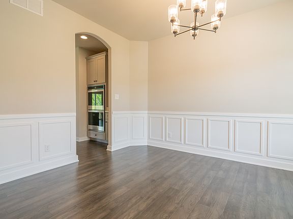 3rd image of 36 Elderberry Ln #77G0OW