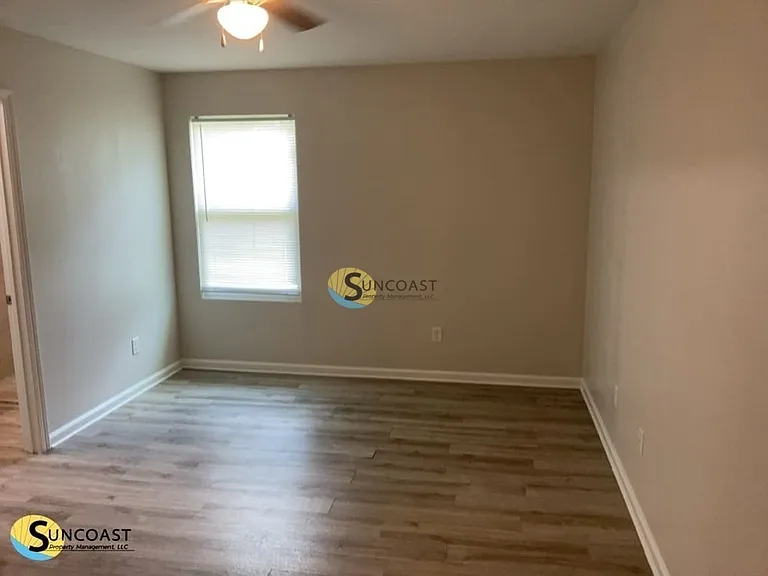 8113 Lanette St — Photo 16