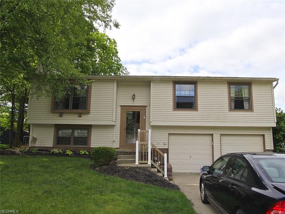 1st image of 1612 Woodland Ct