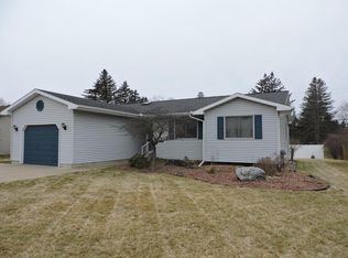 18149 Meadow Ln, Big Rapids, MI