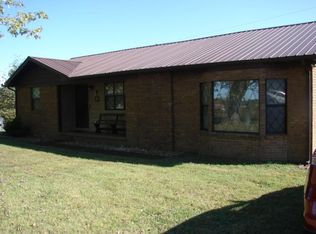 4169 Bledsoe St, Westmoreland, TN 37186