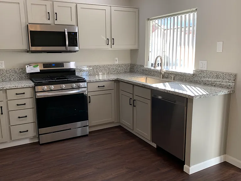2371 Little Aston Way — Photo 4