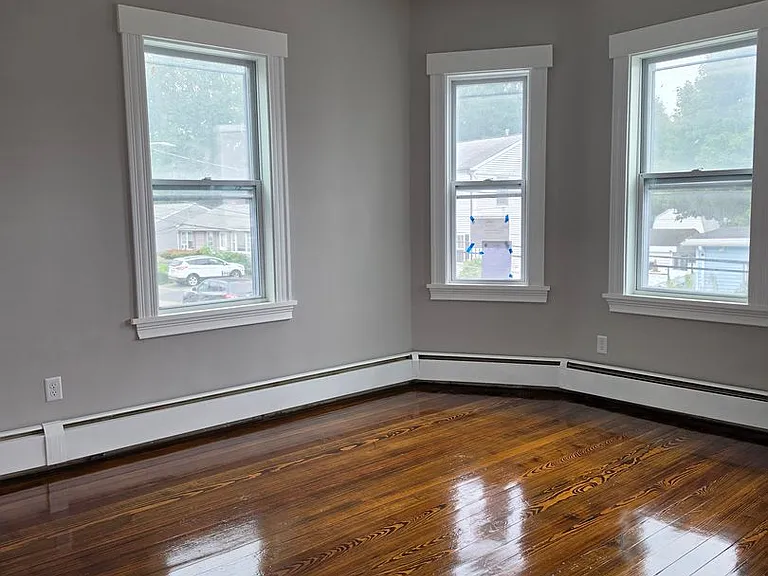 17 Warren St — Photo 13