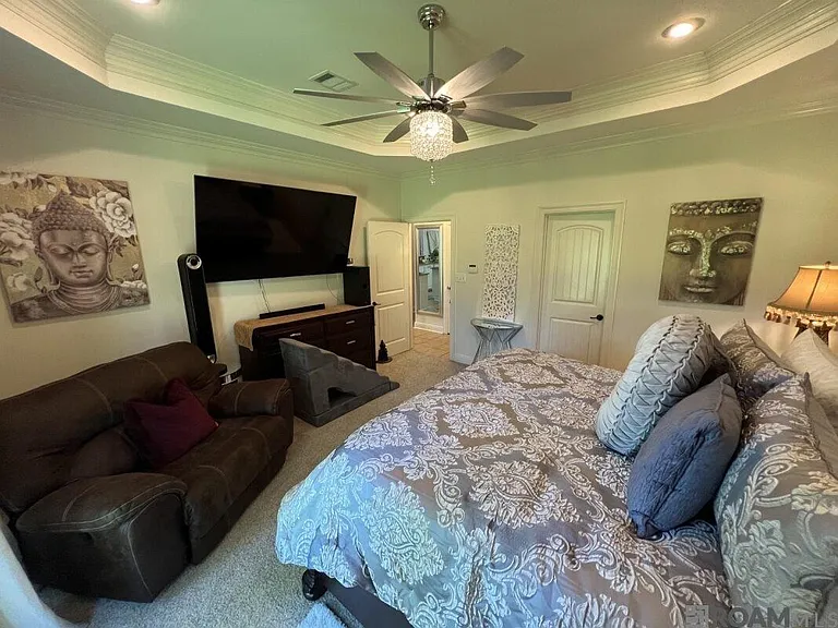 2913 Country Lake Dr — Photo 15
