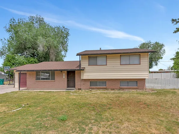 1896 Cliff Pl, Layton, UT 84041